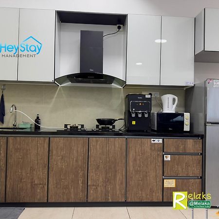 Atlantis Residences Melaka By Heystay Management Экстерьер фото